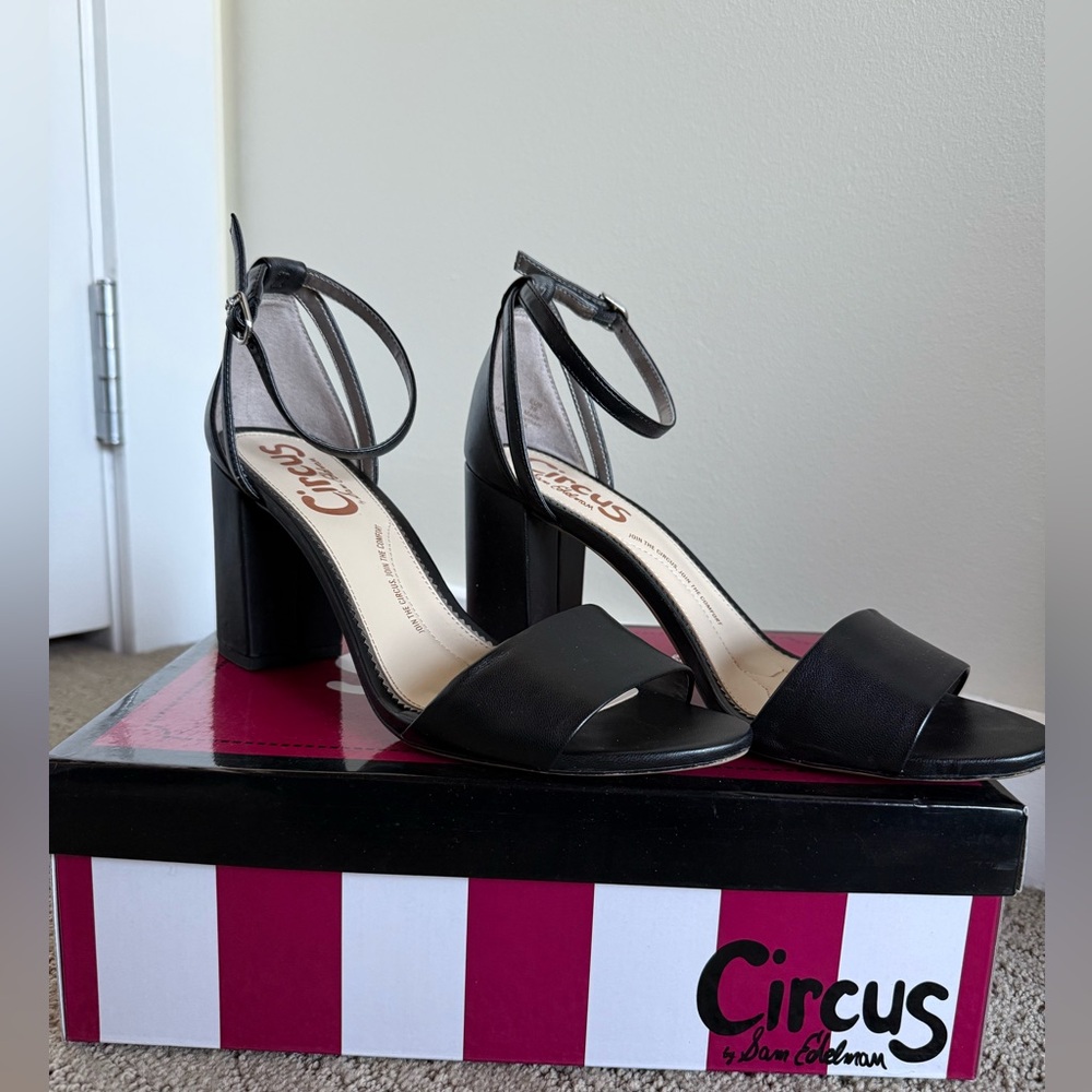 Circus by Sam Edelman Black Heels Elegant Design